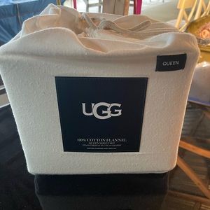 UGG Queen Set